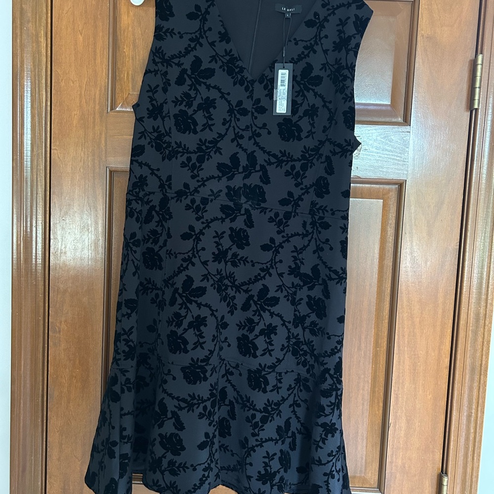 LE Gali Black Sheath Cocktail Dress